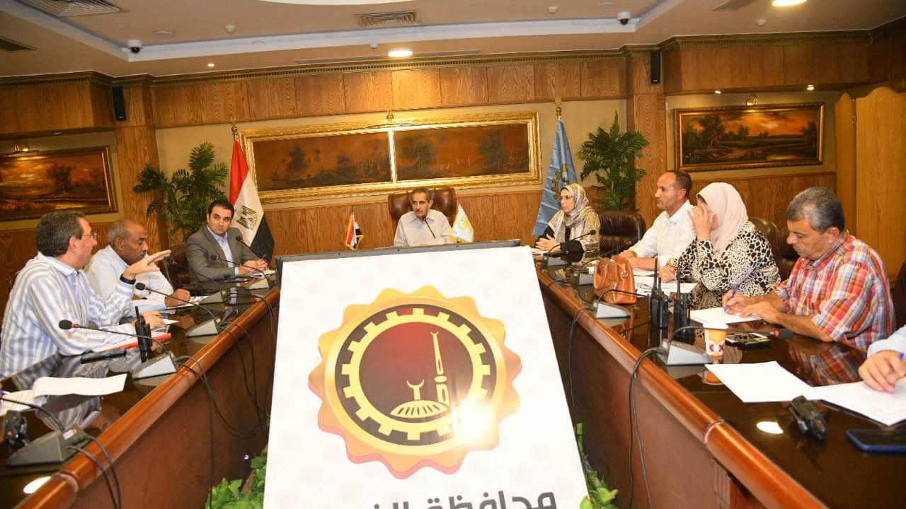 محافظ الغربية 