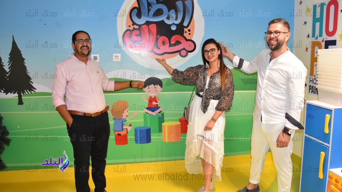 خبراء أجانب  في جراحات النساء واورام الثدى يدعمان اطفال الصع