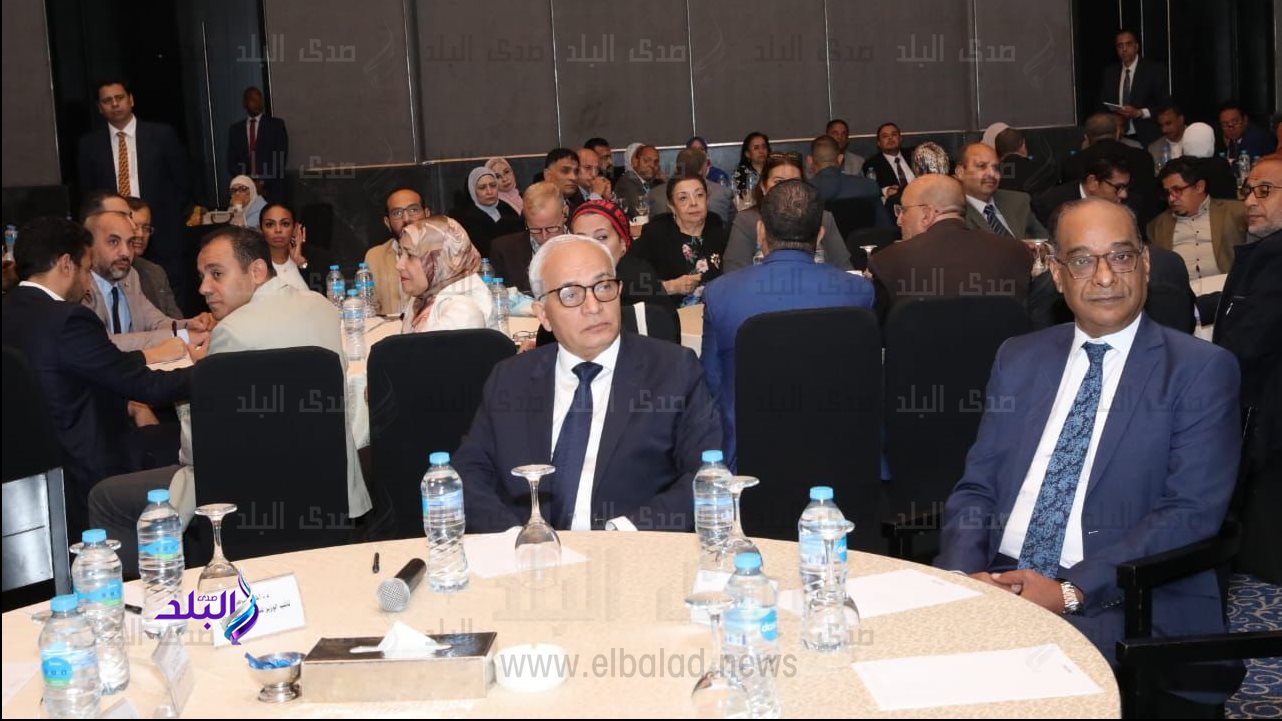 وزير التربية والتعليم 