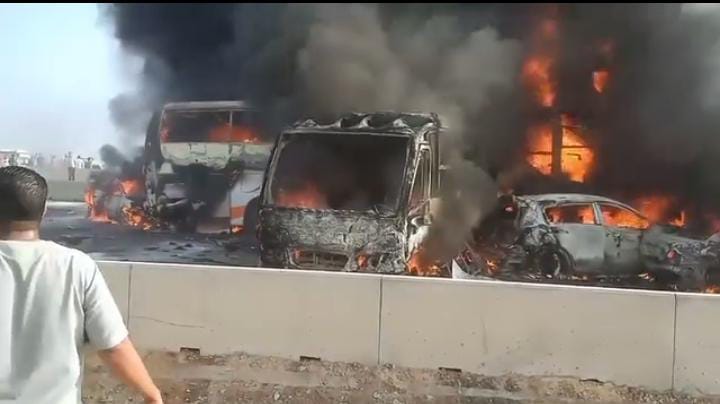 الصورة الاولي لحادث طريق اسكندرية القاهرة الصحراوي