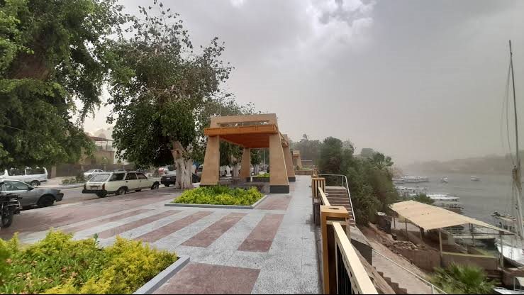 عاصفة ترابية بأسوان 