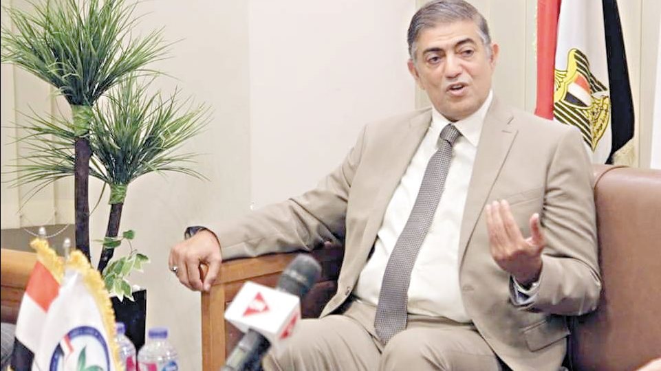 هشام عبد العزيز رئيس حزب الإصلاح والنهضة 