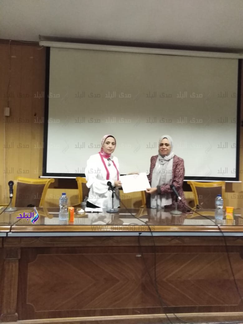 الضغوط النفسية ندوة بألسن عين شمس 3