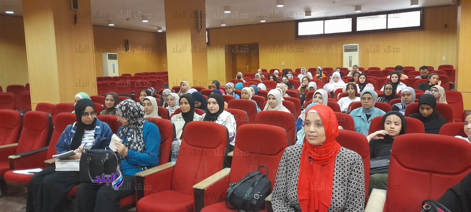 الضغوط النفسية ندوة بألسن عين شمس 1