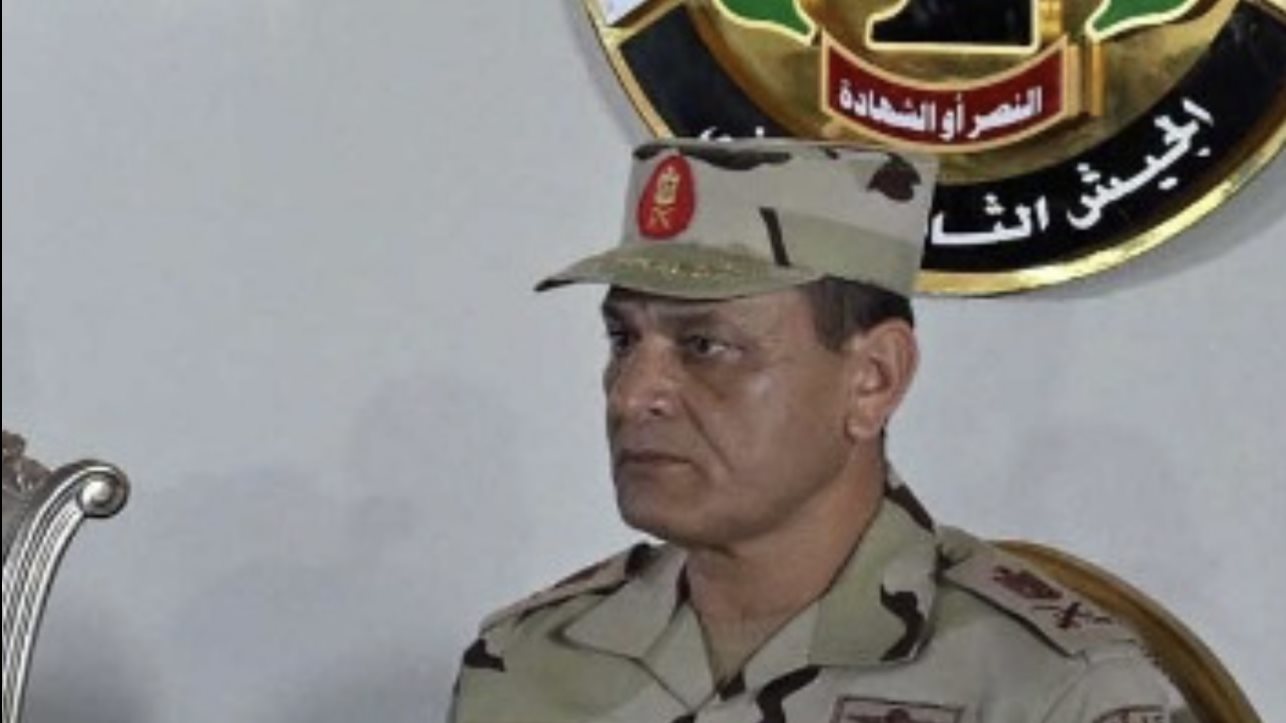 اللواء أح محمد ربيع قائد الجيش الثاني الميداني