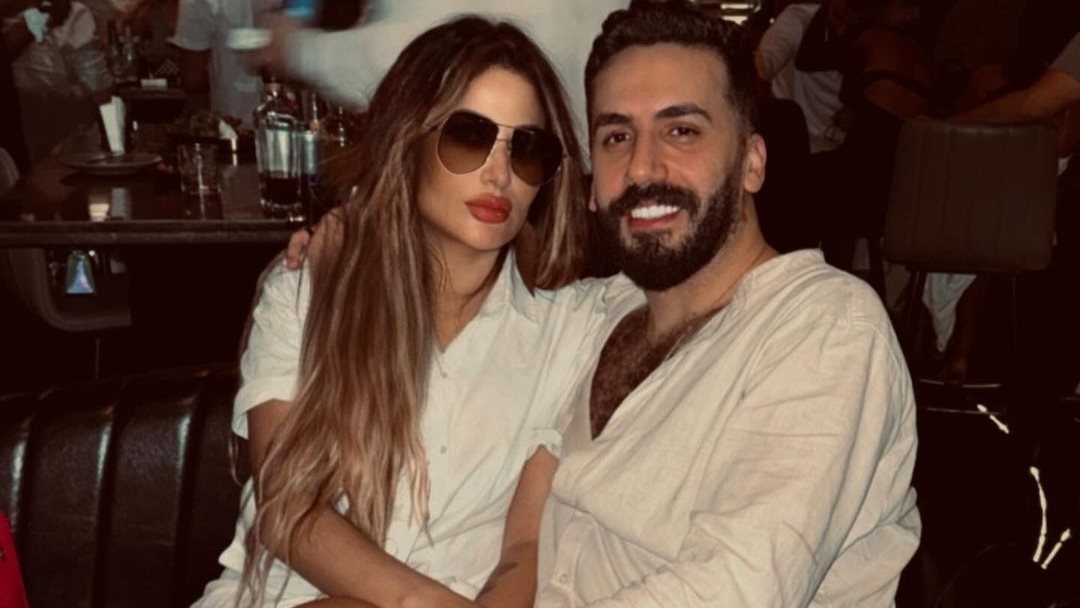 ندي الكامل وزوجها 