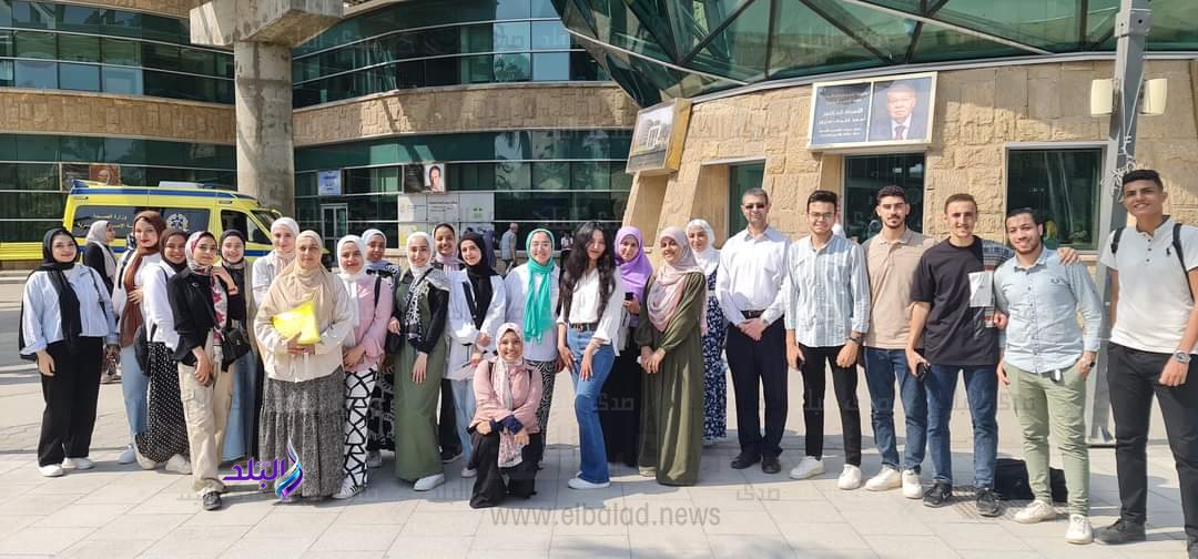 زيارة طلاب كلية الصيدلة جامعة حلوان لمستشفى سرطان الأطفال 57357 1