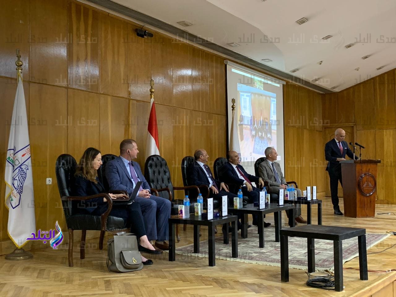 فعاليات المؤتمر السنوي لكلية الحقوق بجامعة عين شمس7