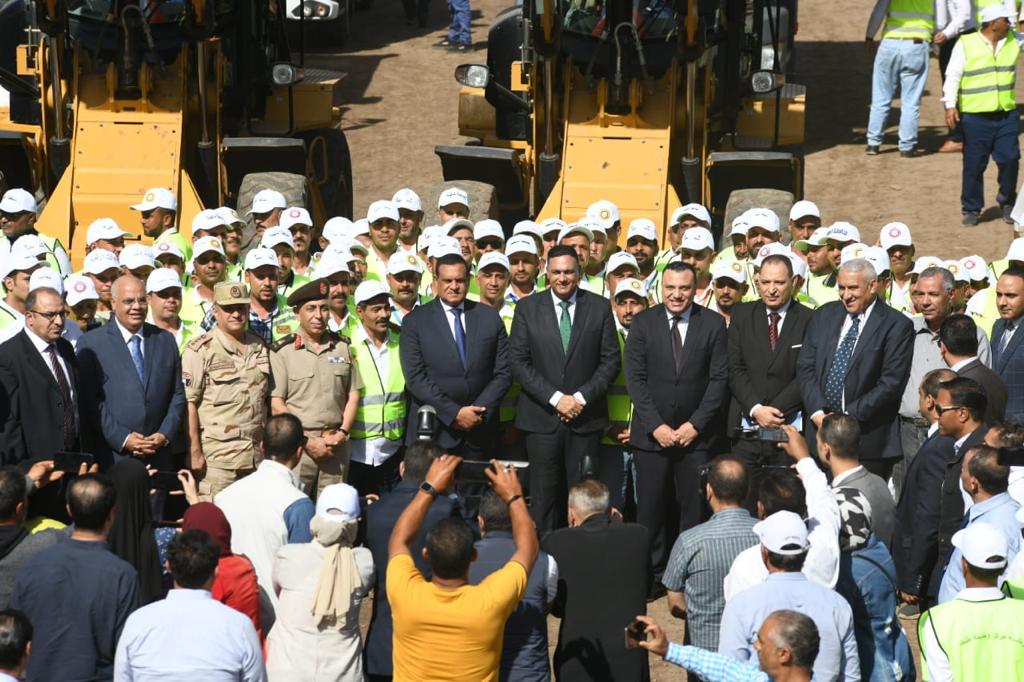 وزير التنمية المحلية ومحافظ الدقهلية 