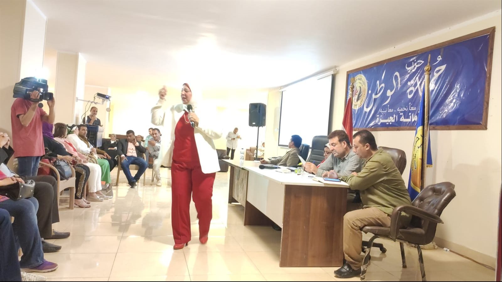 ندوة تثقيفية لحزب حماة الوطن