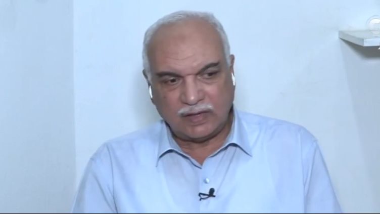 الدكتور عباس الشناوي