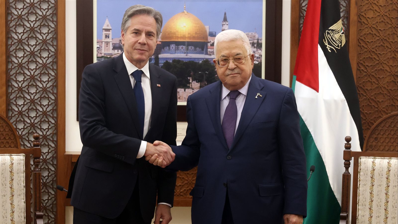 الرئيس الفلسطيني ووزير الخارجية الأمريكي