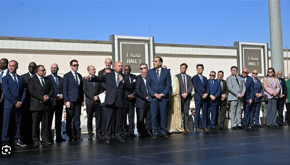 جانب من المؤتمر اليوم