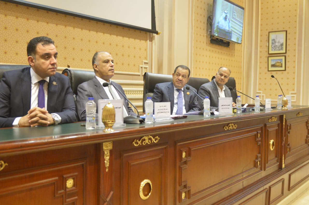  لجنة الزراعة والرى بمجلس الشيوخ