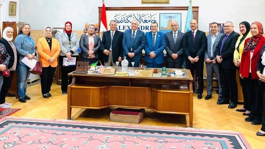 احتفالية أكتوبر بتربية الاسكندرية