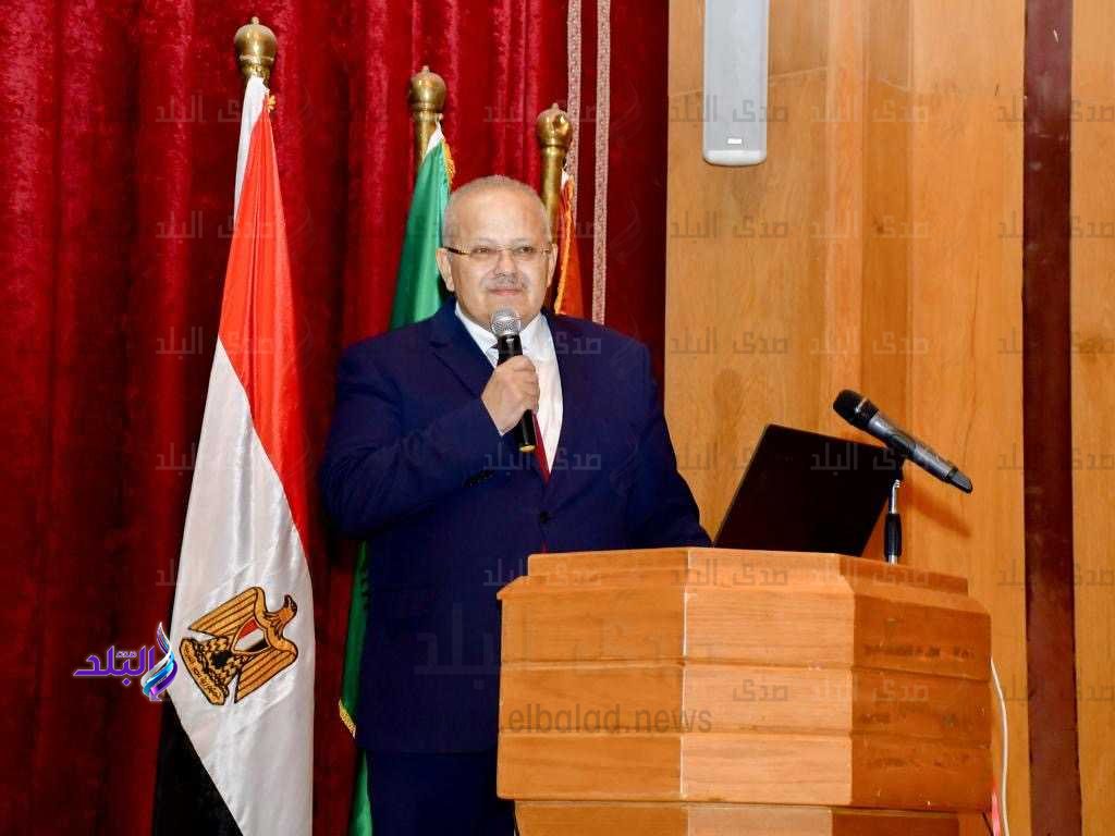 الخشت يشهد فعاليات اليوم العلمى للتعليم والتدريب الطبى2