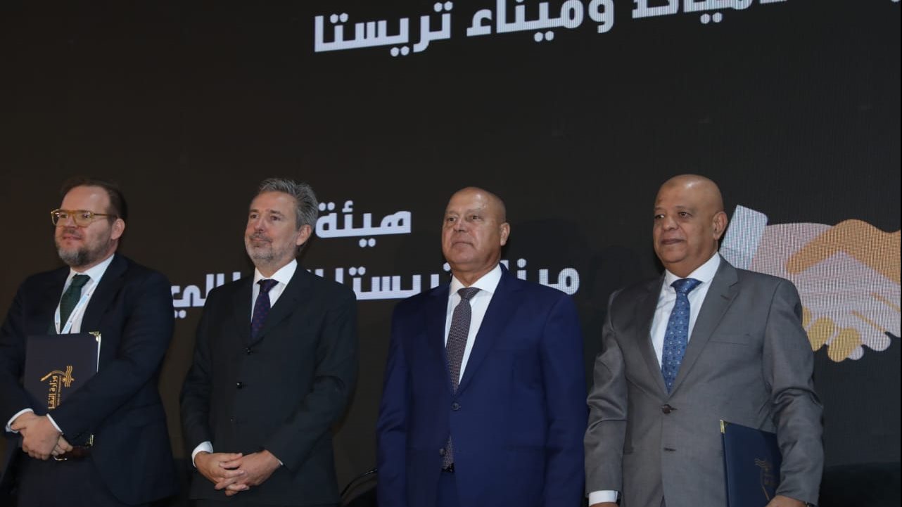 لقاء وزير النقل اليوم 