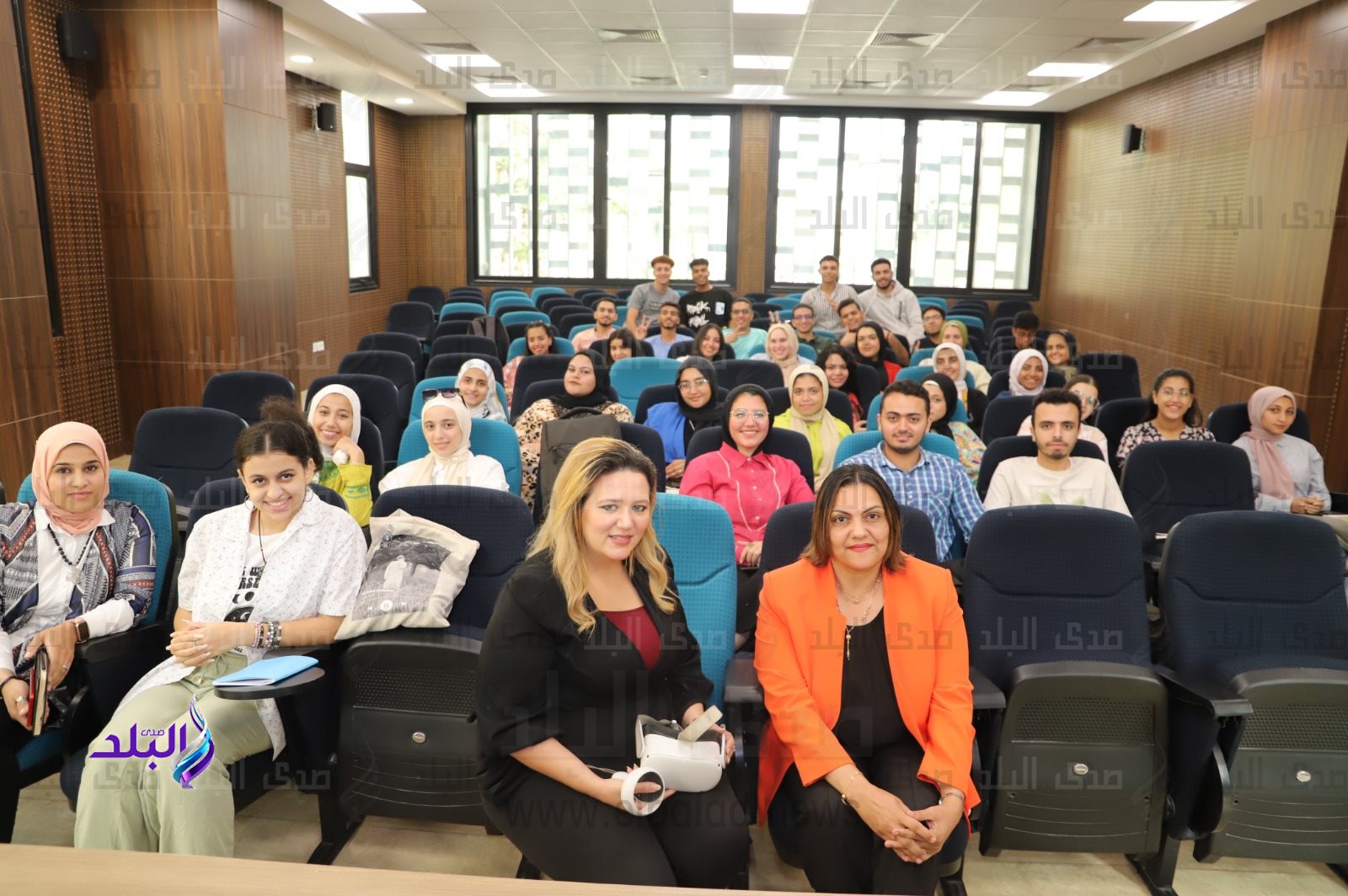 ندوة بكلية الإعلام جامعة عين شمس 3