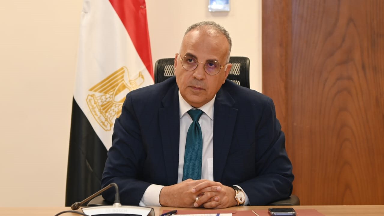 وزير الري