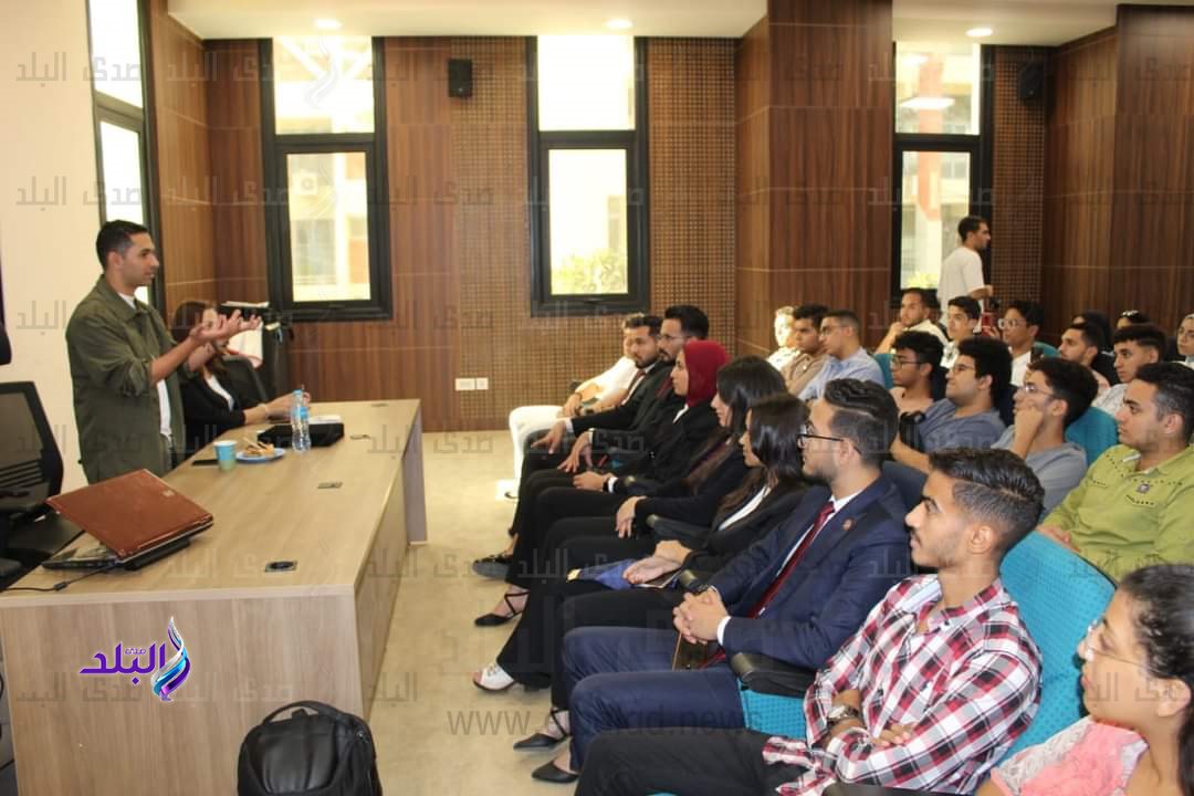 مهارات الإعلامي الرياضي ورشة عمل بإعلام عين شمس4