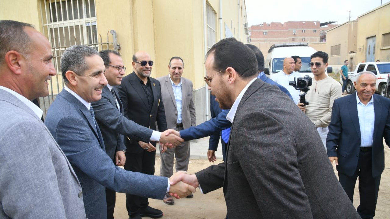 محافظ الغربية 