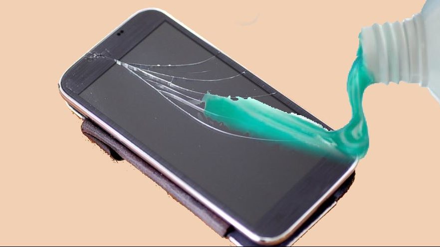 لو شاشة موبايلك فيها خدوش..هتعرف تصلحها بمعجون أسنان فقط..ال