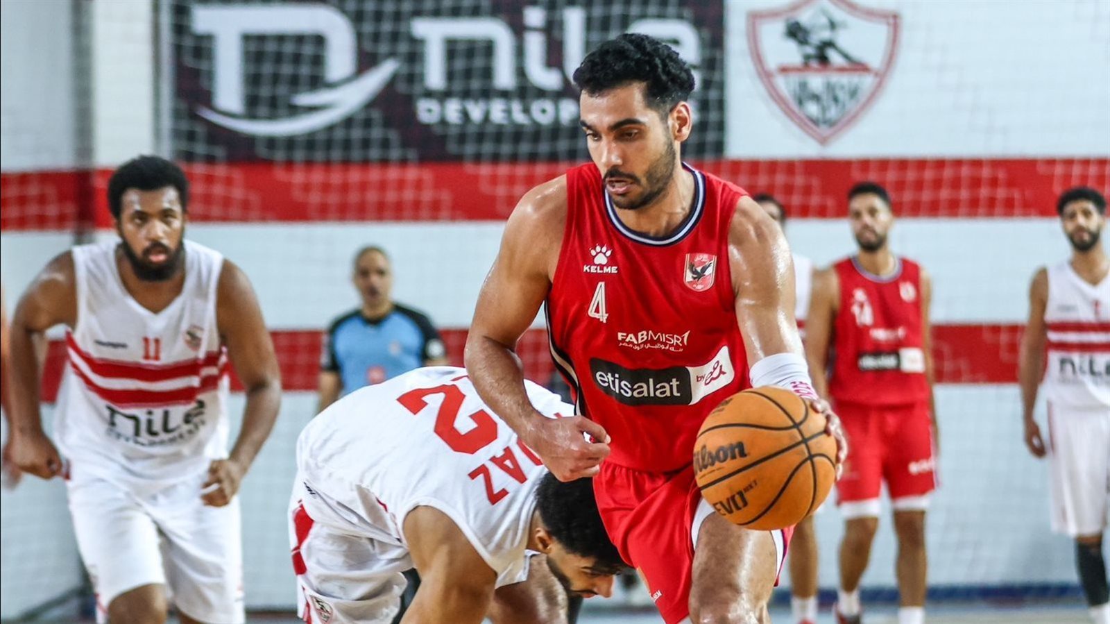 مباراة الأهلي والزمالك في دوري السلة