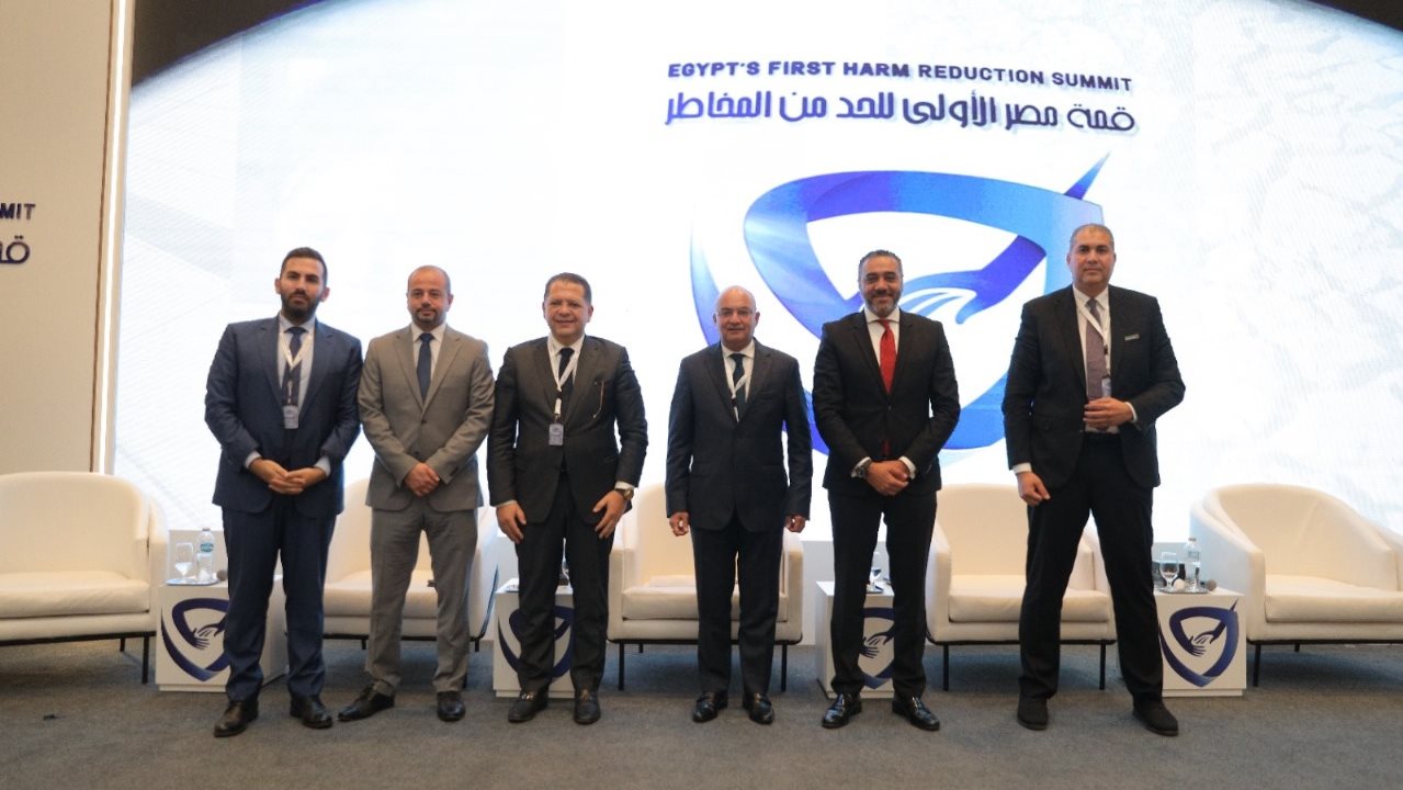 خلال المؤتمر 