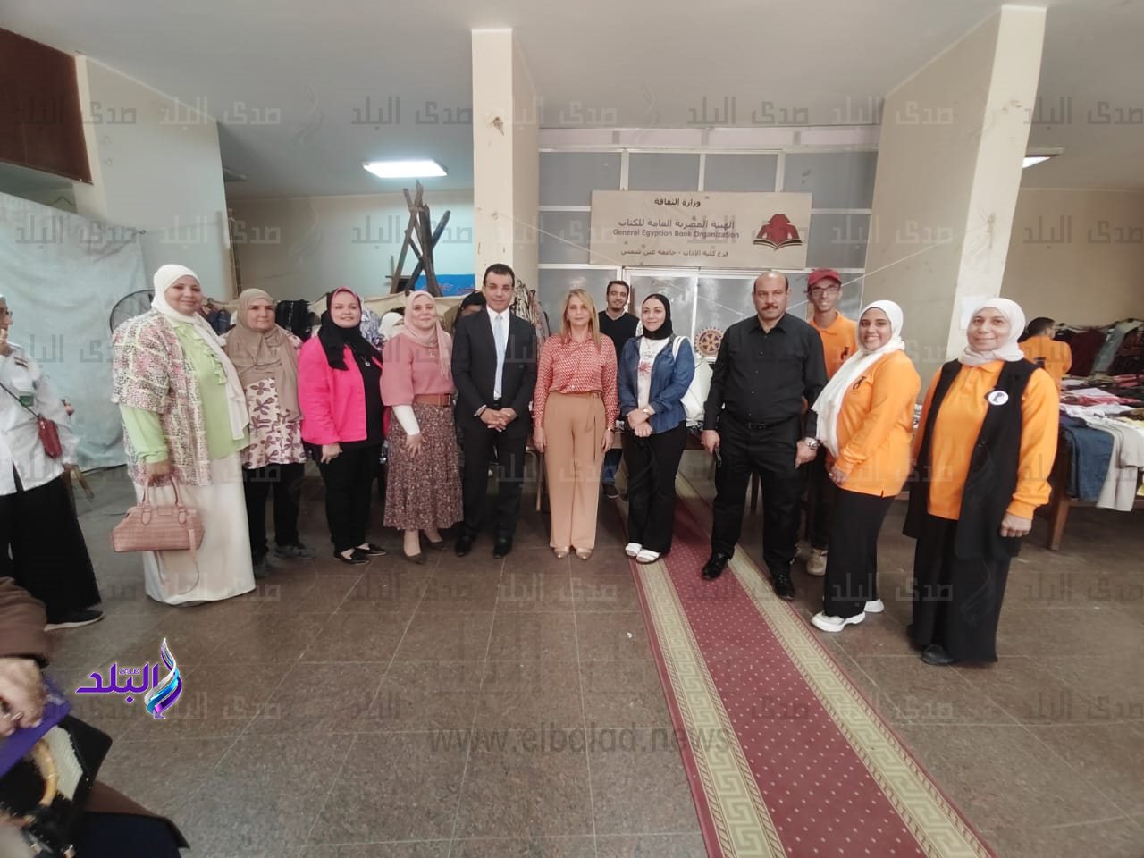 المعرض الخيرى للملابس للطلاب بجامعة عين شمس 