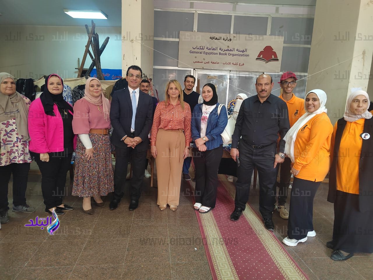 المعرض الخيرى للملابس للطلاب بجامعة عين شمس 