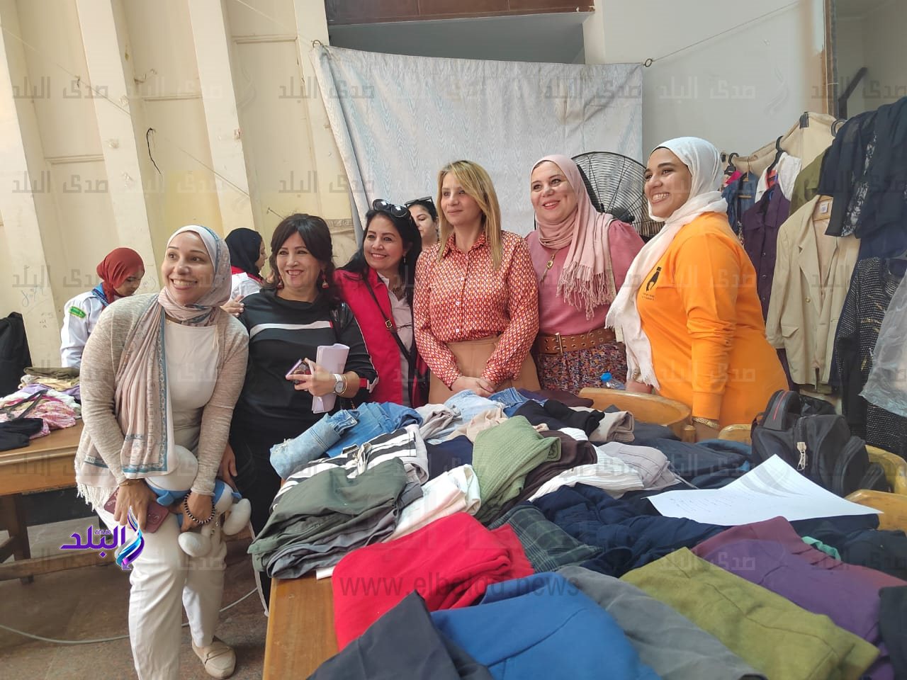 المعرض الخيرى للملابس للطلاب بجامعة عين شمس 