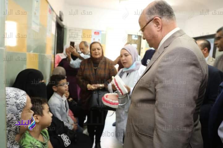 محافظ القاهرة يفتتح القافلة التنموية الشاملة التي أطلقتها كلية البنات جامعة عين شمس2