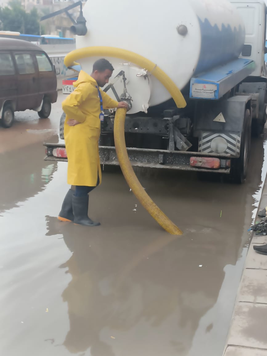أمطار غزيرة بالإسكندرية