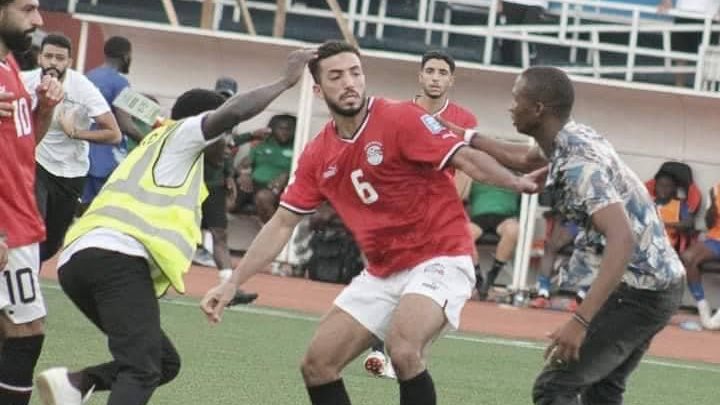 محمد عبد المنعم لاعب منتخب مصر 