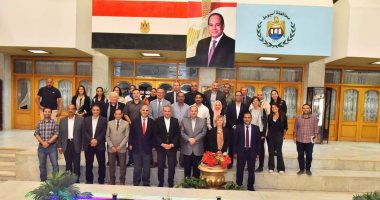 وفد من الاتحاد الأوروبي يتفقد أنشطة جهاز تنمية المشروعات الم