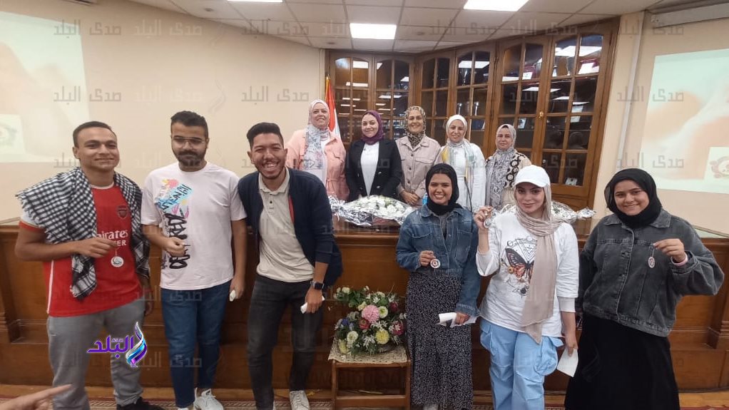 رئيس جامعة عين شمس يستقبل رئيس جامعة الأزهر