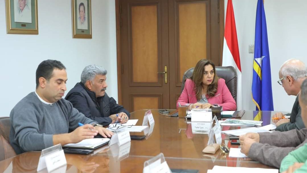 منال عوض محافظ دمياط