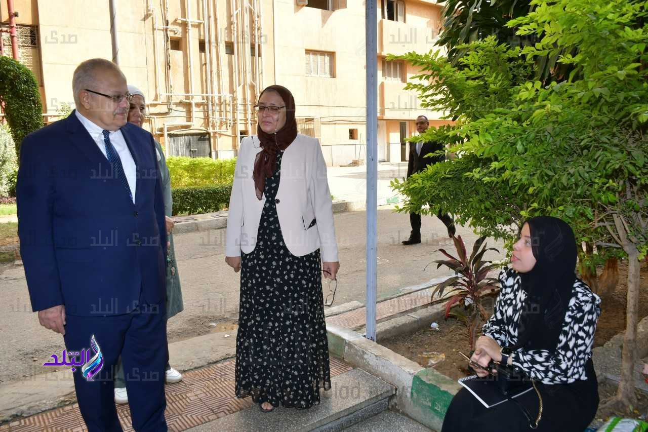 زيارة مفاجئة لمدينة الطالبات بجامعة القاهرة8