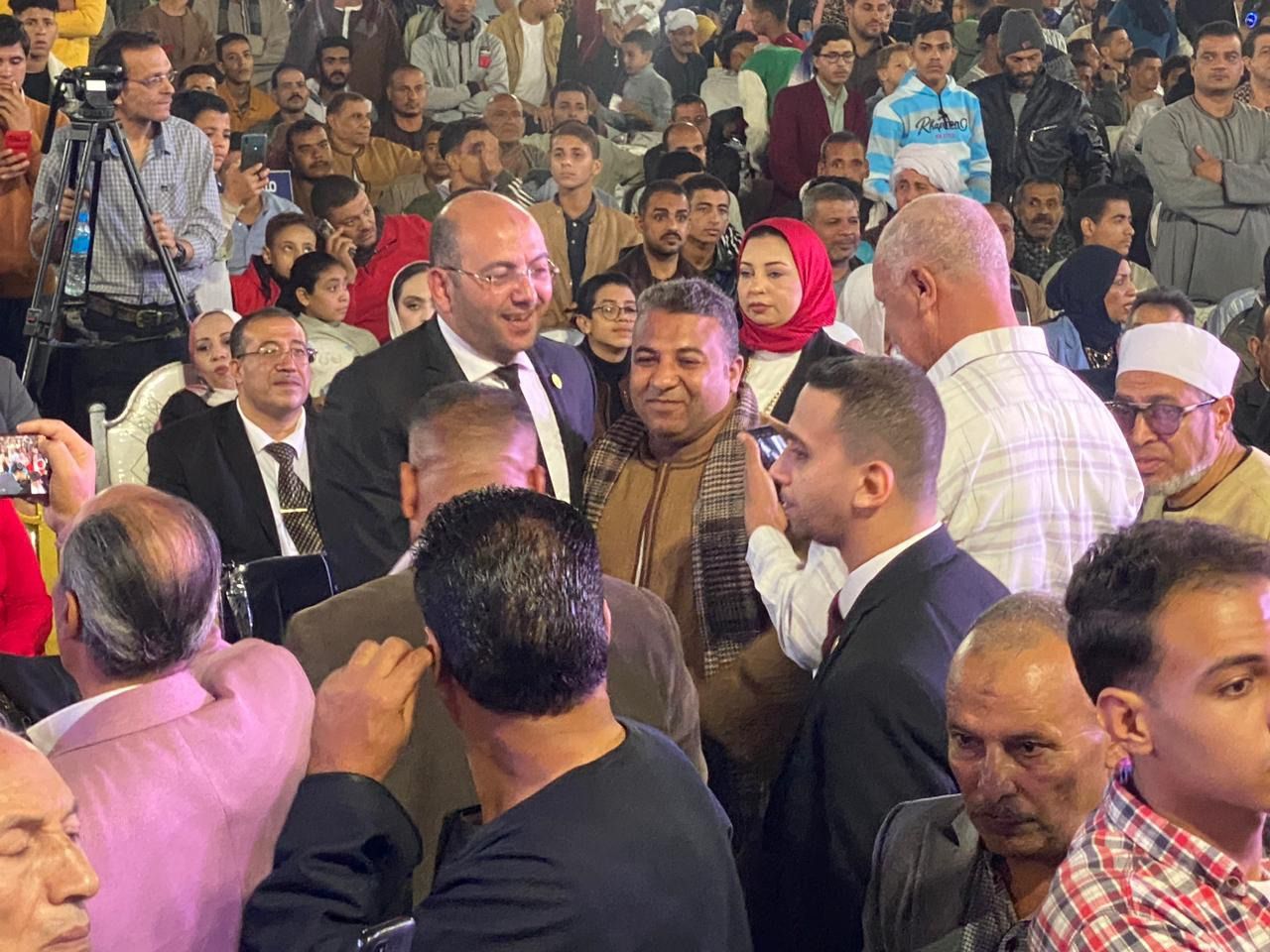 2464ec18-3bd9-46f5-9583-715f7a8eca59