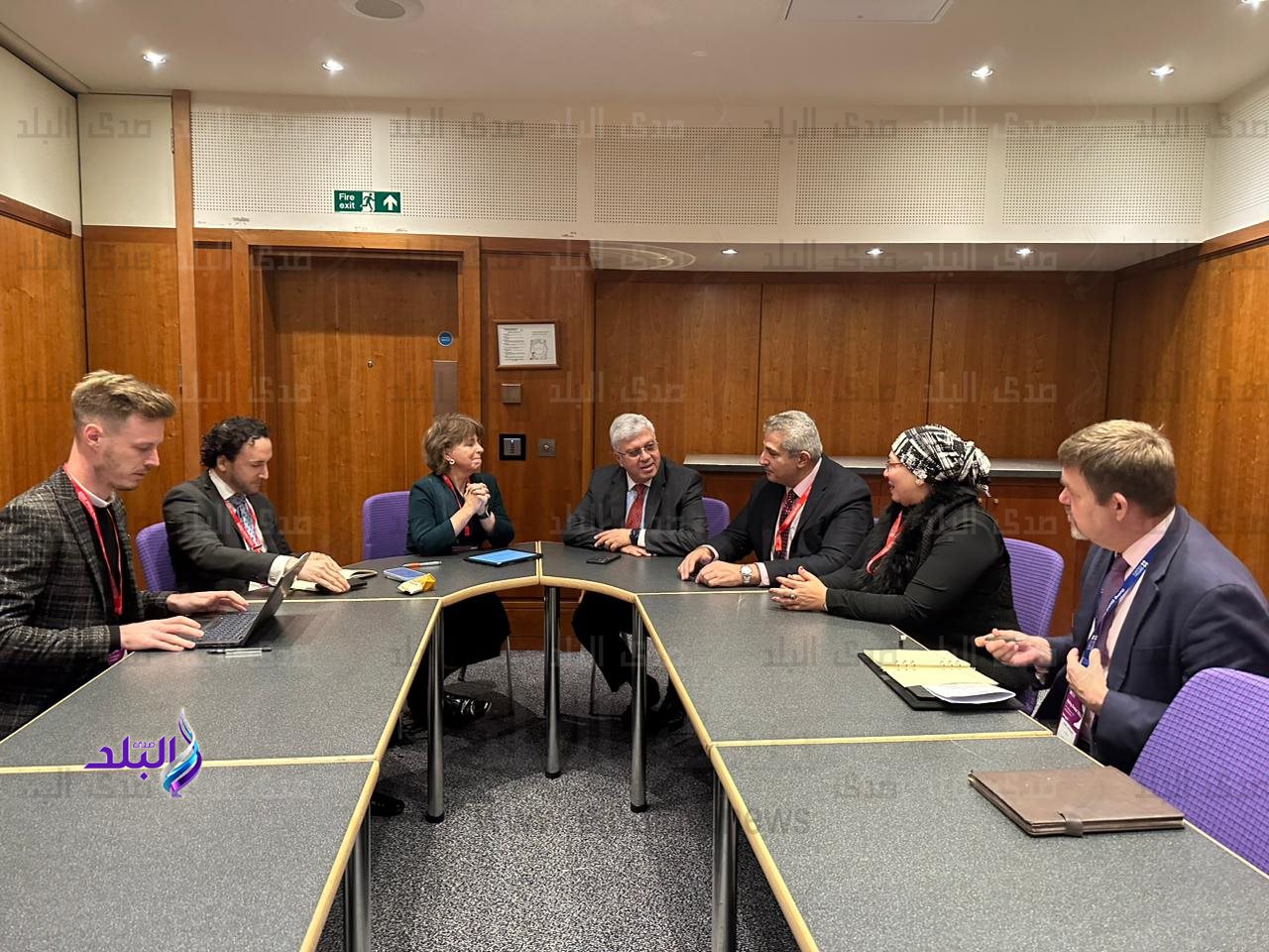 الدكتور أيمن عاشور يلتقي بعدد من كبار مسؤولي التعليم بالمملكة المتحدة5
