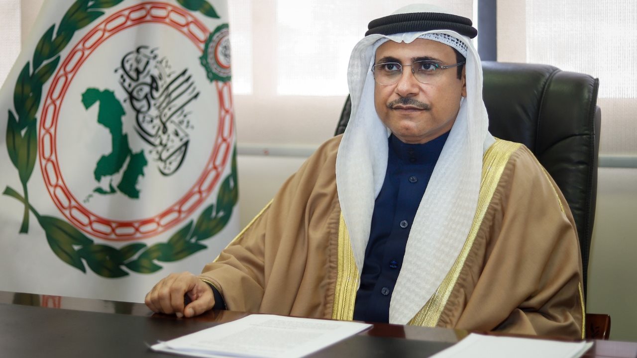 عادل العسومي رئيس البرلمان العربي 