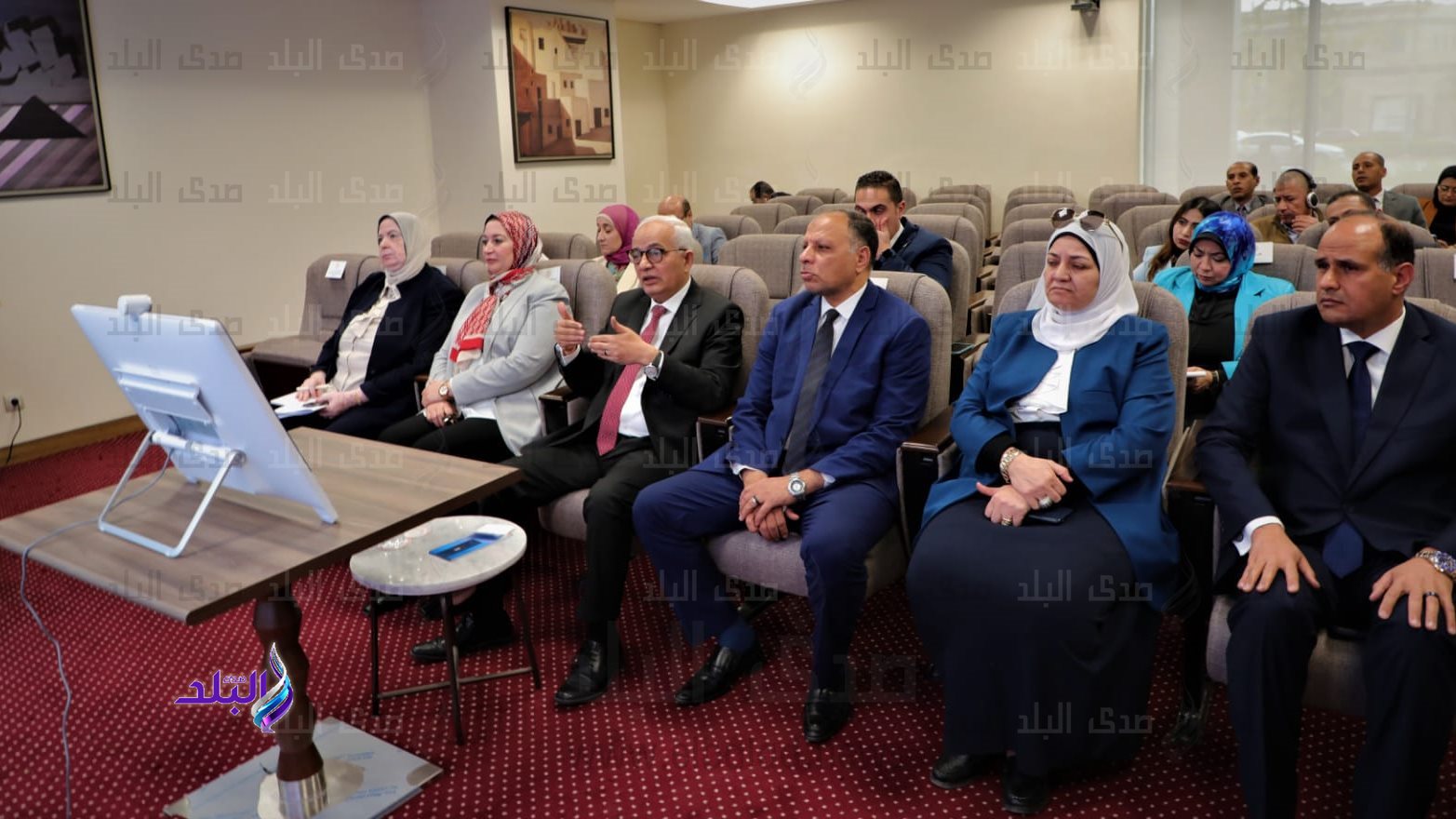 جانب من الاجتماع اليوم
