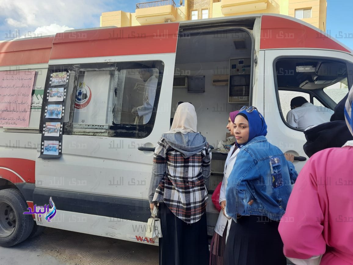 كلية التربية جامعة مدينة السادات بالتعاون مع كلية الصيدلة وبنك الدم تنظم حملة للتوعية وللتبرع بالدم5