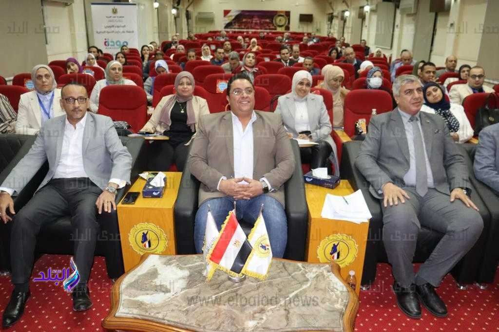 مناقشة الأبعاد الاجتماعية والدينية في العلاقات الأسرية ضمن فعاليات برنامج تدريب المدربين1