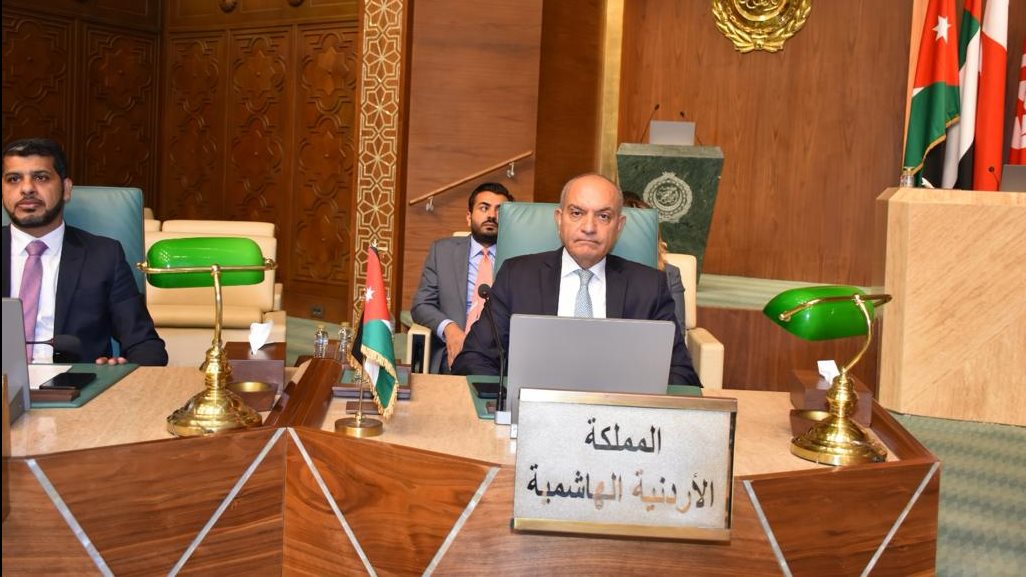 السفير أمجد العضايلة 
