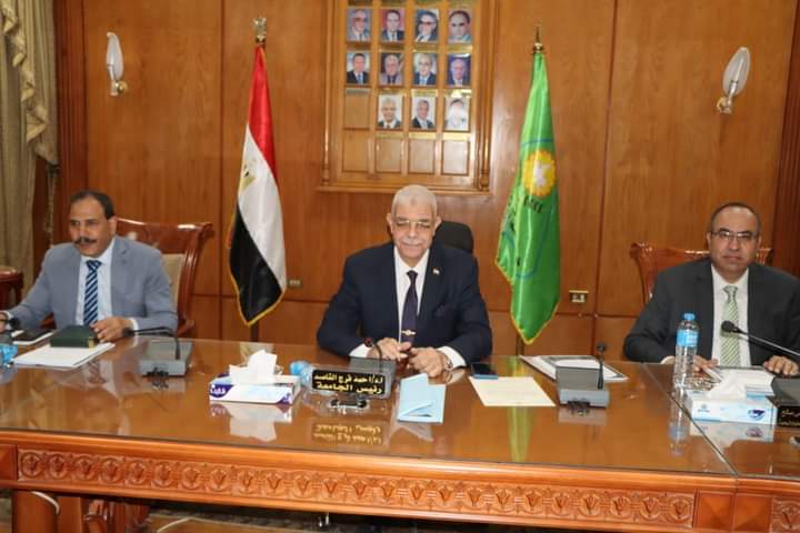 رئيس جامعة المنوفية 