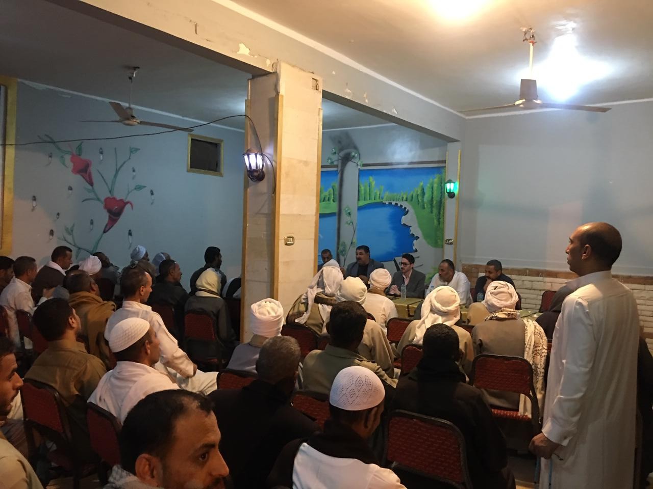 أهالي قرية عرب الحصار البحرية