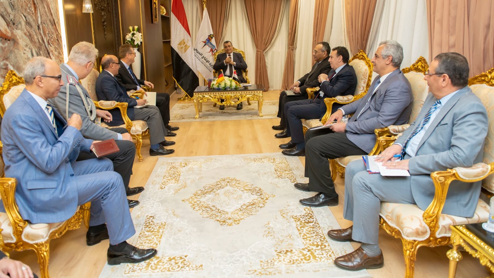 وزير الإنتاج الحربي يستقبل سفير ألمانيا