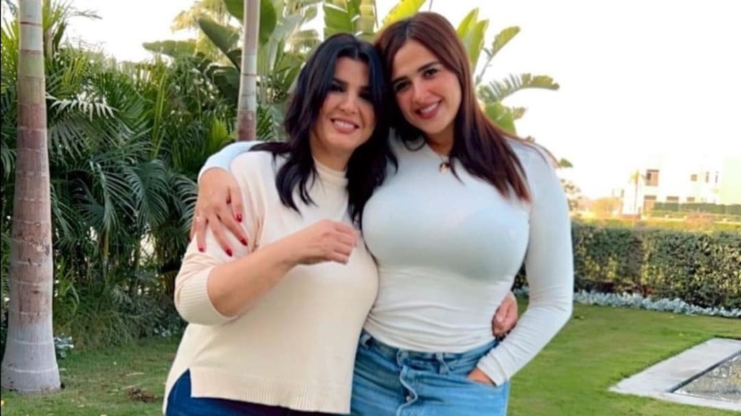 ياسمين عبد العزيز