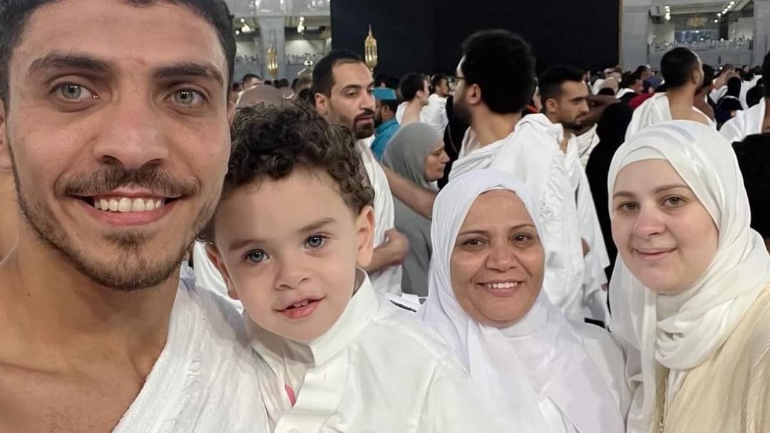 محمد شريف واسرته
